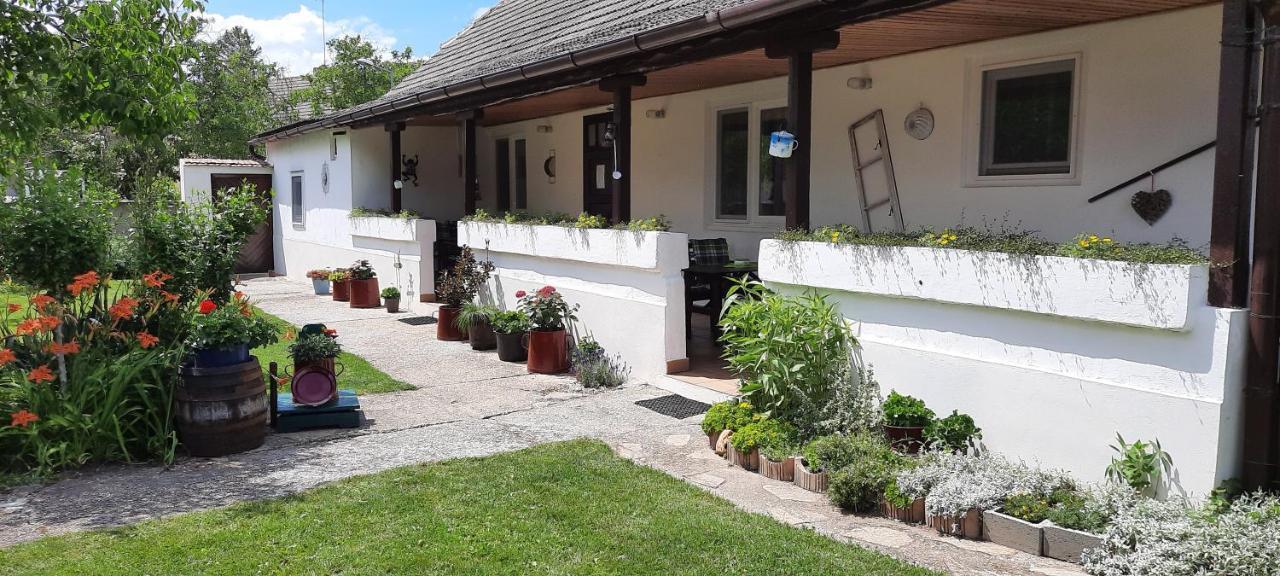 Haus Wegleitner Apetlon Exterior foto